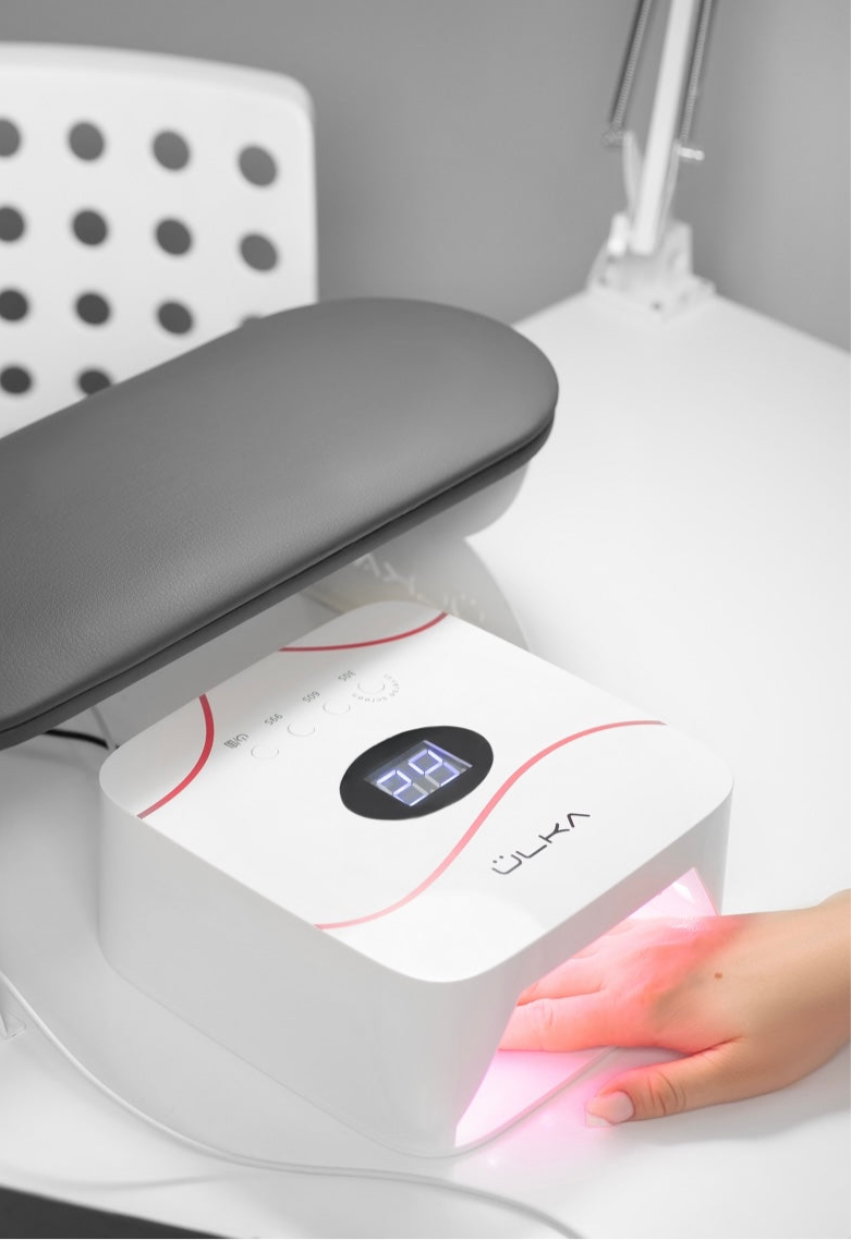 ÜLKA LÜMOS LED+UV Nagellampe mit Akku – Innovation für Profis!