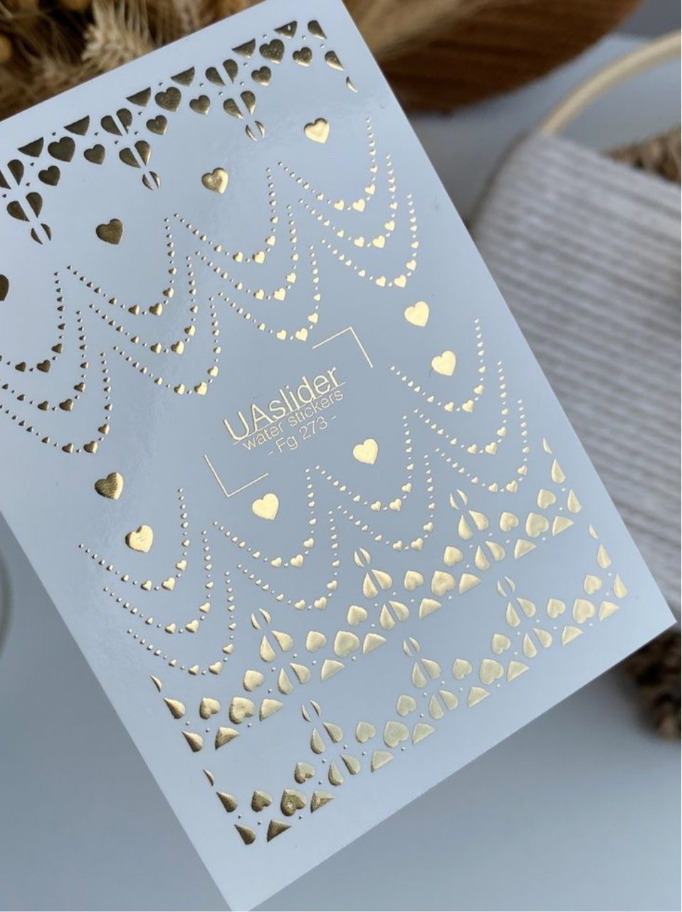 UA Slider FG 273 – Goldene Herzen & Linien
