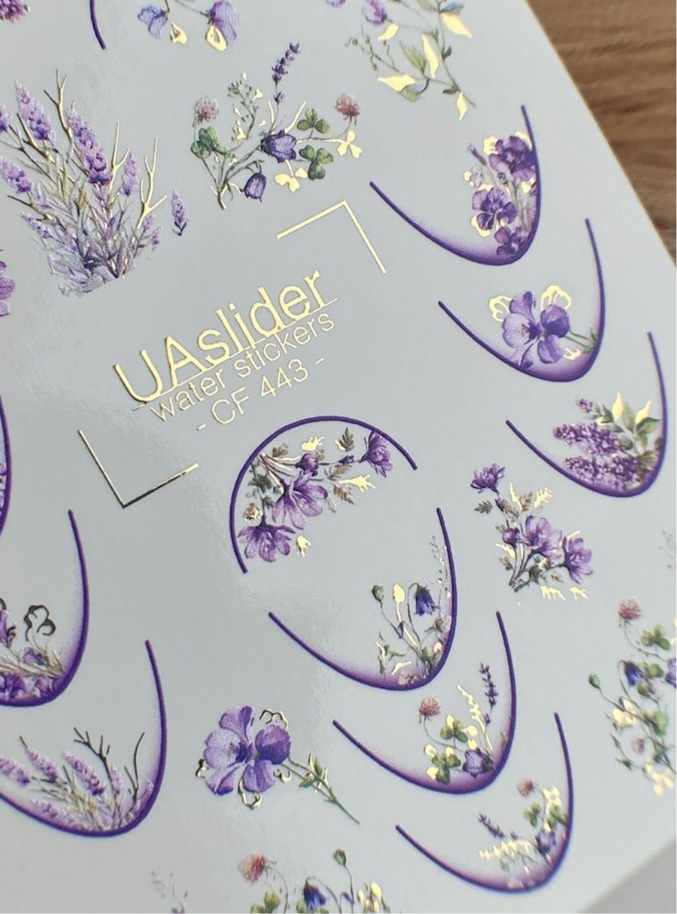 Slider-Design „Color and Foil 443“ – Flieder und Lavendelträume