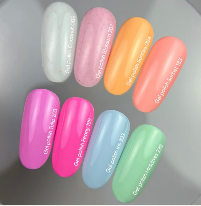 NAILSOFTHEDAY Gel Polish Peony – Warmes, kräftiges Rosé, 10 ml