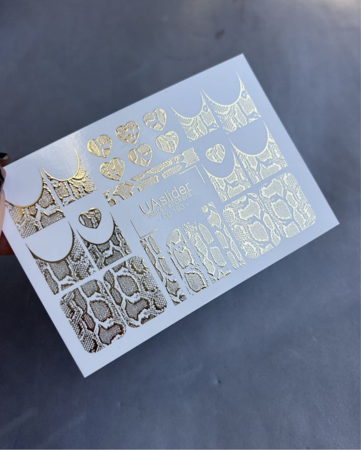 Slider-Design Fg 193 | Wasser-Decals für Nägel | Animal-Print mit Goldfolie & French-Herzen