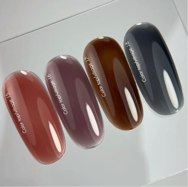 NAILSOFTHEDAY Color Top/Vitrage 16 – halbtransparenter pudriger Pflaumen-Vitrage-Topcoat, 10 ml