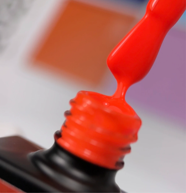 NAILSOFTHEDAY Let’s Special Pantone2025/2
Knalliges Neon-Orange, 10 ml
Eine Farbe, die alle Blicke auf sich zieht!