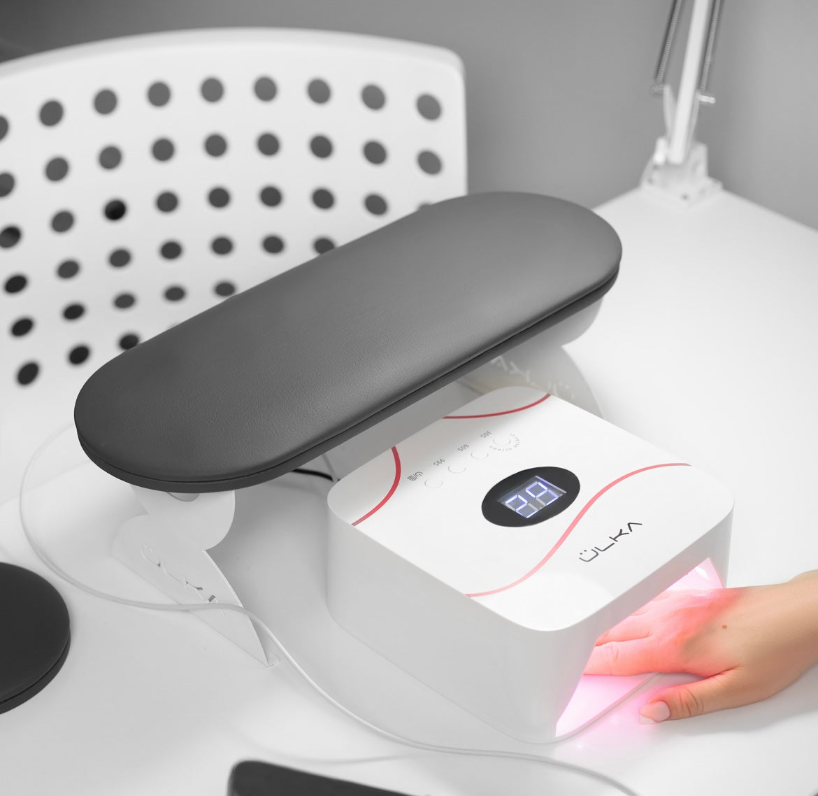 ÜLKA LÜMOS LED+UV Nagellampe ohne Akku – Perfektion für professionelle Maniküre!