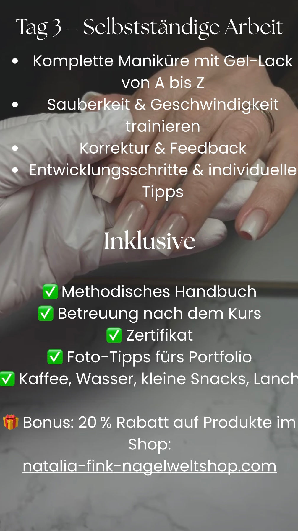 Grundkurs Maniküre – 3 Tage intensives Training für Anfängerinnen
Du möchtest professionell in die Welt der Maniküre einsteigen – sicher, sauber und mit System?
Dann ist dieser Kurs genau für dich!