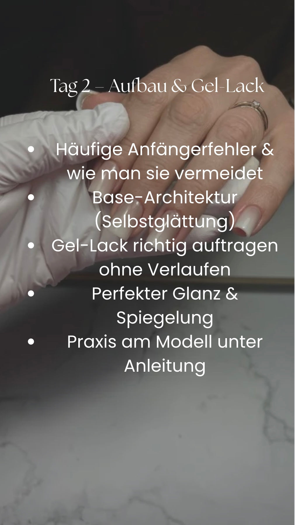 Grundkurs Maniküre – 3 Tage intensives Training für Anfängerinnen
Du möchtest professionell in die Welt der Maniküre einsteigen – sicher, sauber und mit System?
Dann ist dieser Kurs genau für dich!