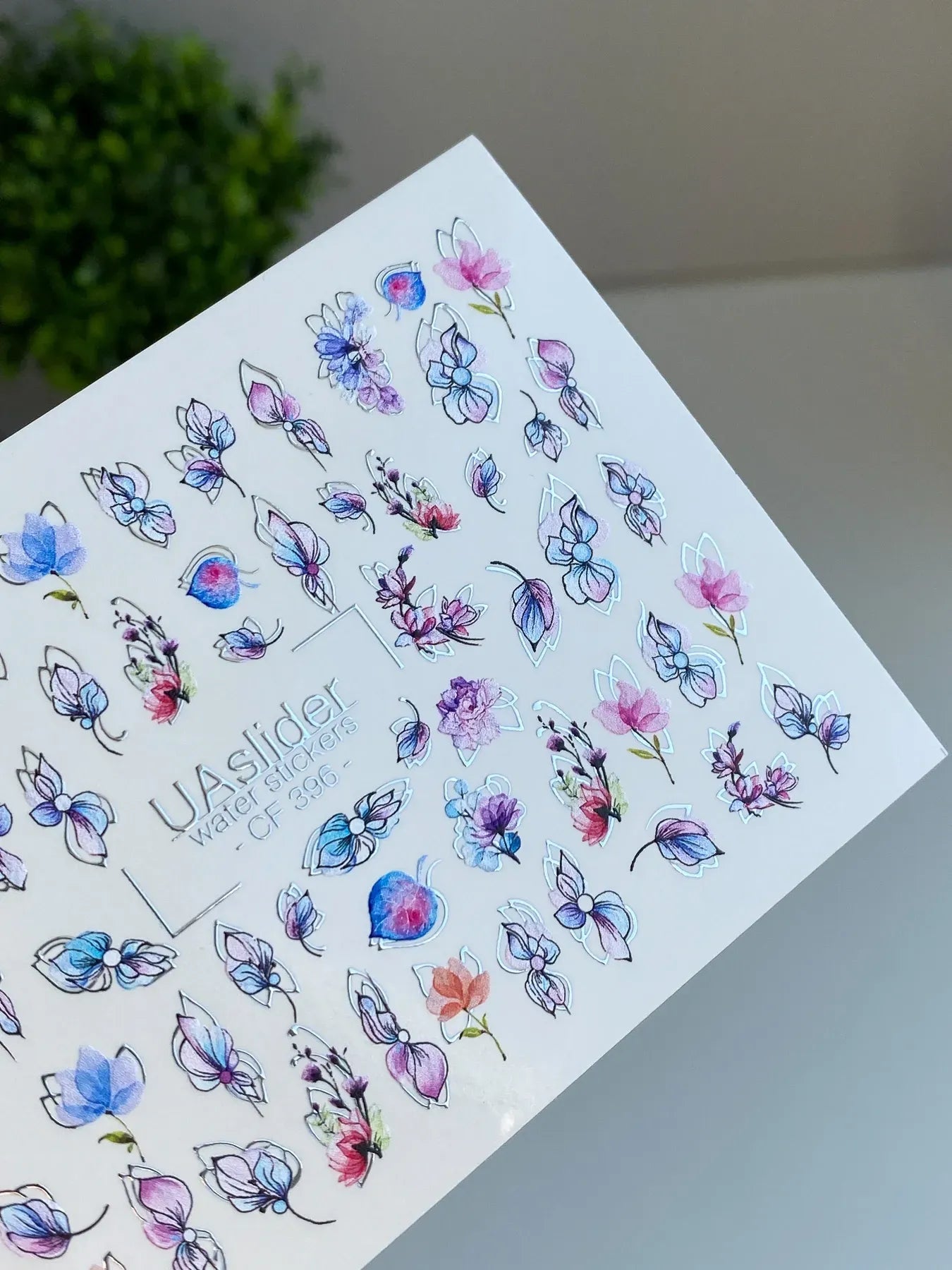 Slider-Design CF 396 | Wasser-Decals | Outline Flowers & Watercolor Effect