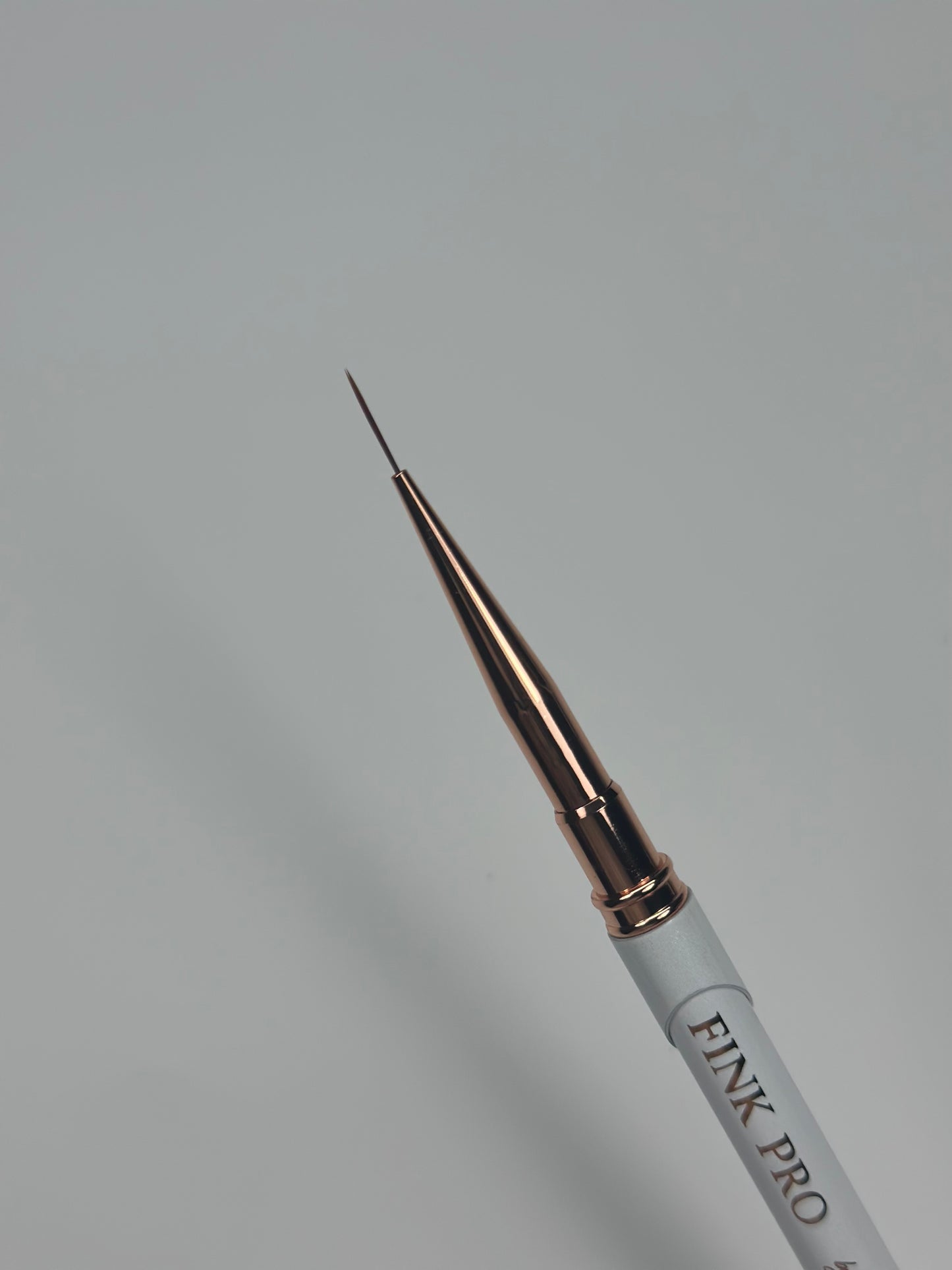 FINK PRO | Pinsel Nr. 11

Precision Line Brush

Absolute Präzision. Volle Kontrolle. Premium-Ergebnis.