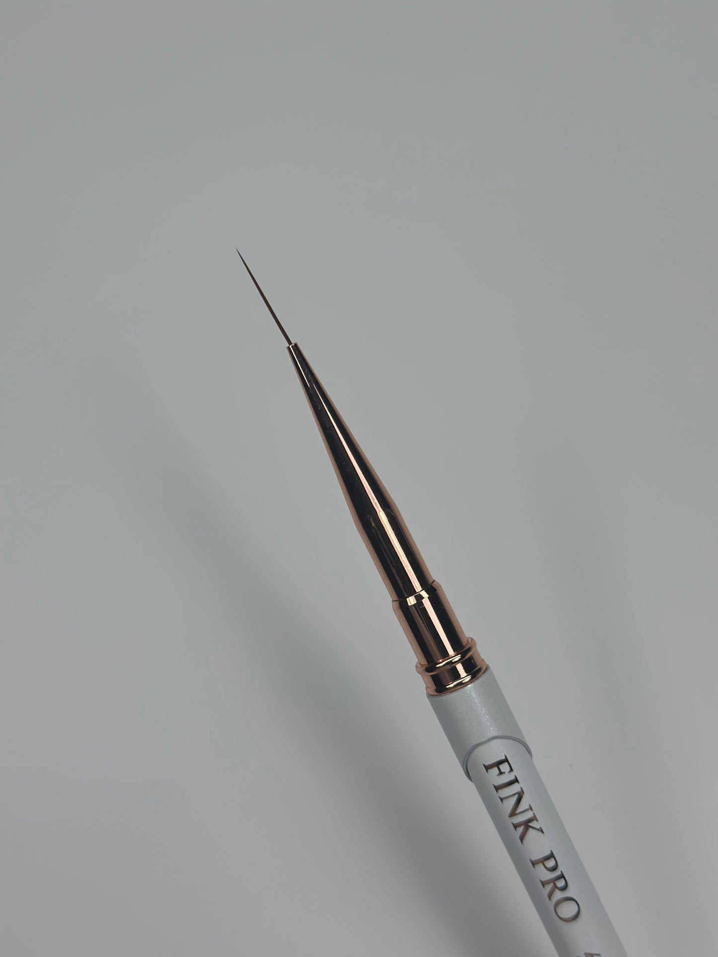 FINK PRO | Pinsel Nr. 13

Precision Detail Brush

Maximale Feinheit. Absolute Kontrolle. Ein kompromissloses Ergebnis.