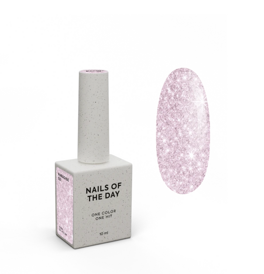 NAILS OF THE DAY – Gel Polish “PARADISE 02”
Farbe: Zarter Glitzer-Rosé | 10 ml