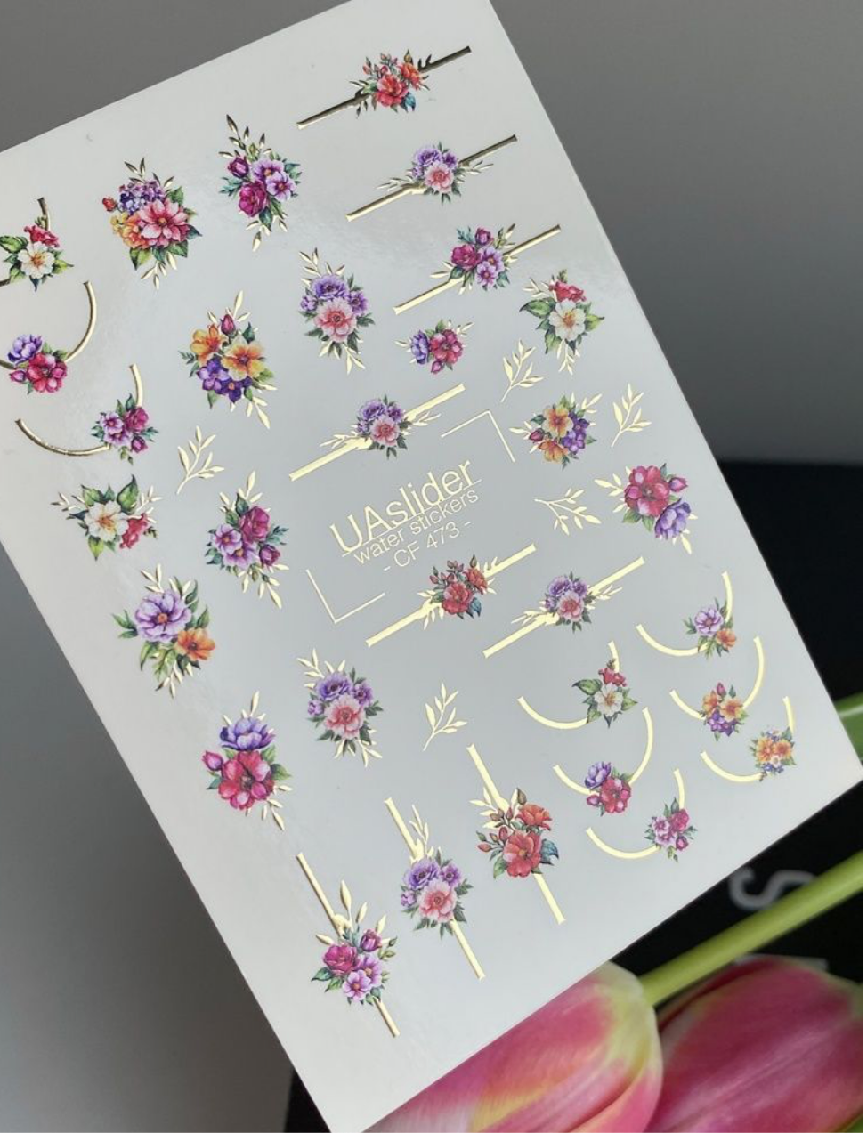Color and Foil 473 – Blumige Eleganz mit goldenen Akzenten