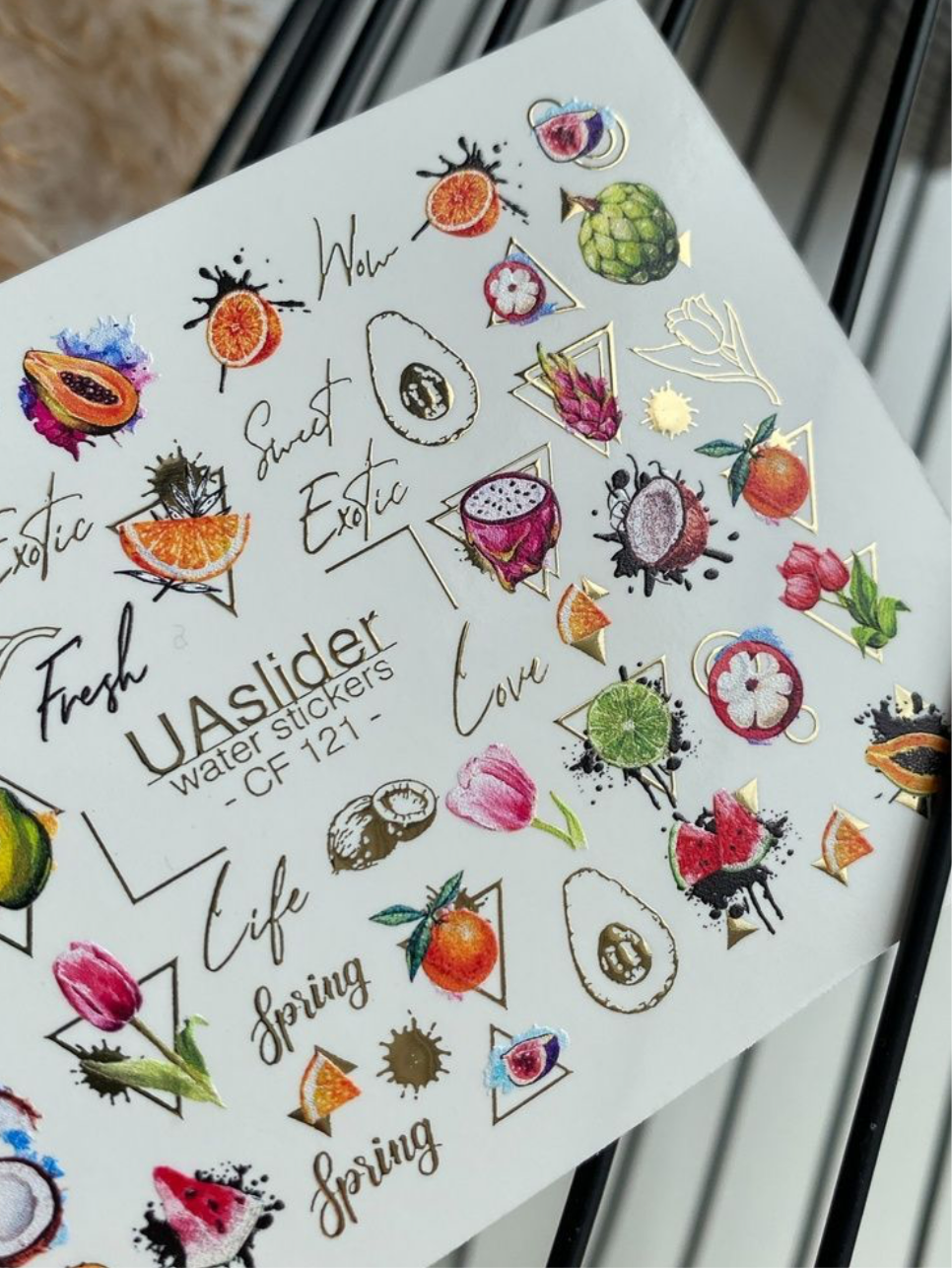 Slider-Design „Color and Foil 121“ – frisch, fruchtig, fröhlich