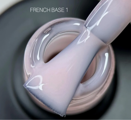 SAGA Professional French Base №1 – 9 ml
Elegante Nude-Basis mit einem Hauch von Rosé-Grau