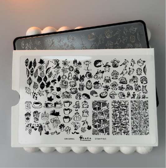 SAGA PROFESSIONAL Stamping-Schablone 11

Schnell. Kreativ. Makellos.
Dein Schlüssel zu professionellem Nailart – auch ohne Vorkenntnisse!