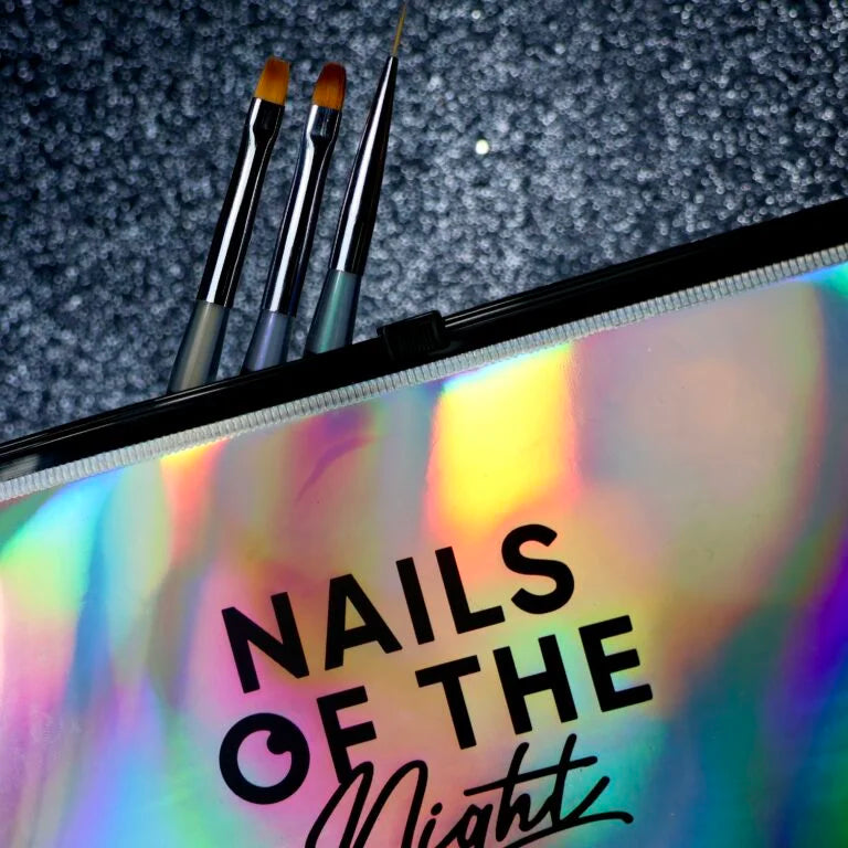 NAILSOFTHENIGHT Brush Oval